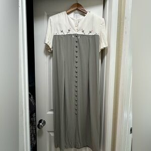 ✨Rare Find✨ Vintage S.L. Fashions Maxi Dress with Floral Embroidery Sz 14
